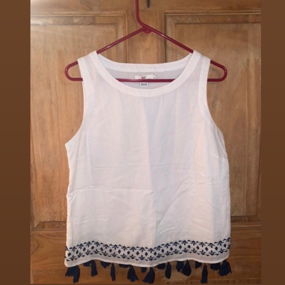 Vineyard Vines Navy and White tassel tank blouse